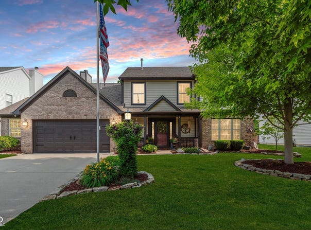 10559 Greenway Drive, Fishers, IN 46037