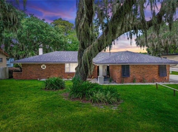 5584 N DEAN ROAD, ORLANDO, FL 32817