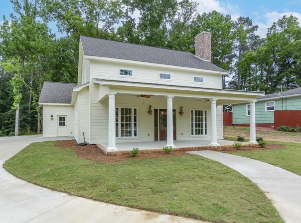 1913 MONCRIEF ROAD, GARDENDALE, AL 35071