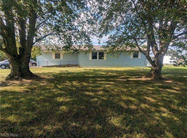 4055 Old Wheeling Road, Zanesville, OH 43701