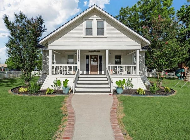 280 S F Avenue, Crawford, TX 76638