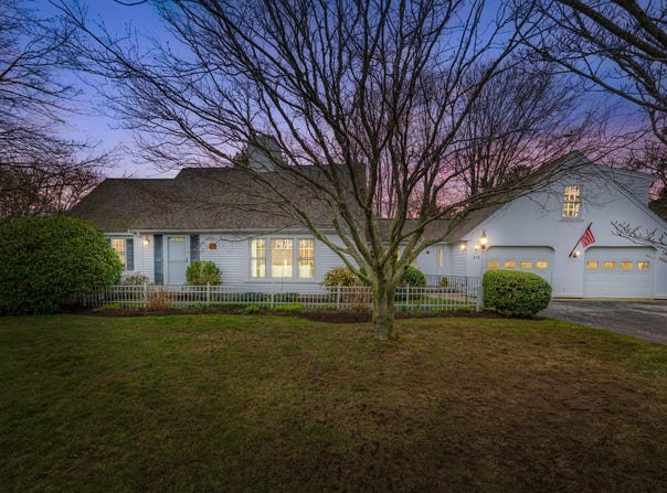 278 Riverview Lane, Centerville, MA 02632