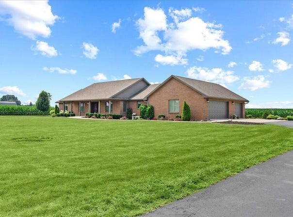 9178 Carey Road, West Liberty, OH 43357