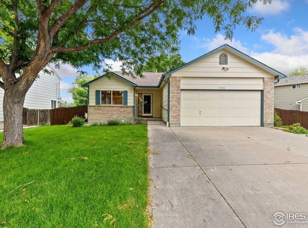1326 Cedarwood Dr, Longmont, CO 80504