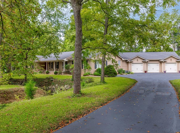 113 Paddock Drive, Nicholasville, KY 40356
