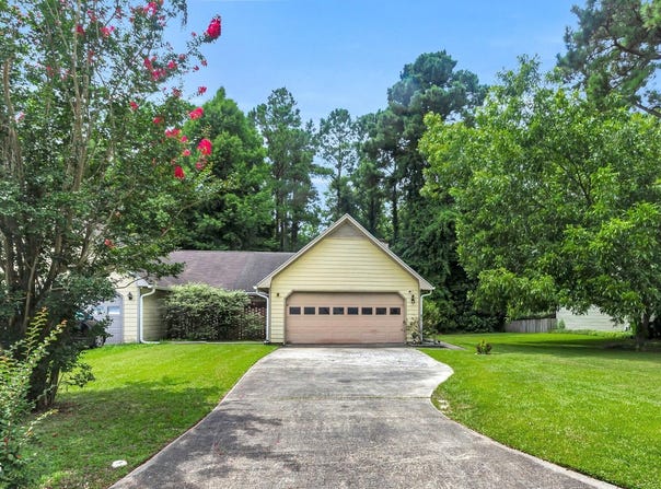 3309 Elizabeth Avenue, New Bern, NC 28562