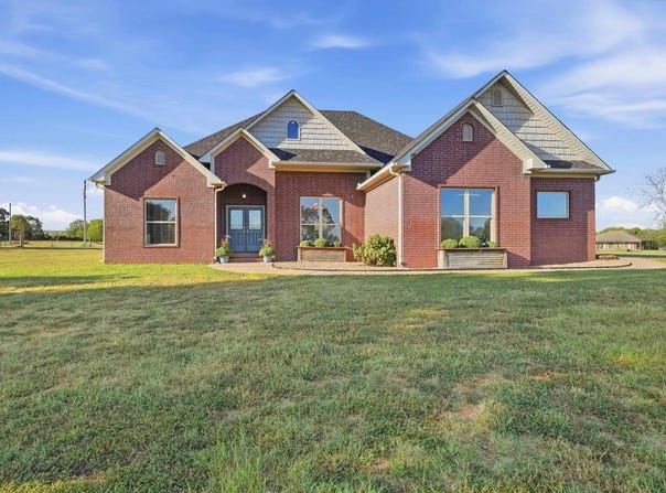 7 S Charles Road, Vilonia, AR 72173
