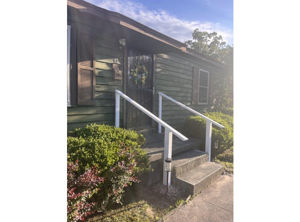 14 S Richard Drive, Pine Bluff, AR 71602