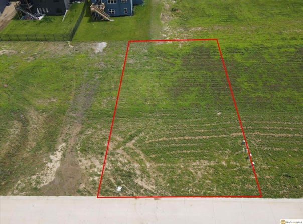 11675 S 125 Street, Papillion, NE 68046