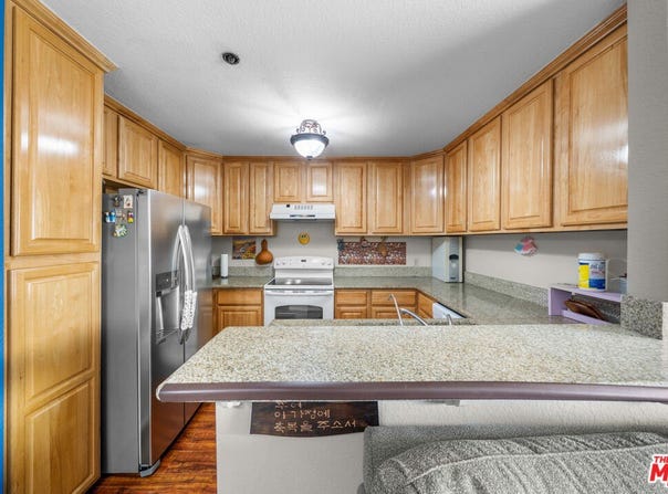 11410 Dolan Ave, Downey, CA 90241