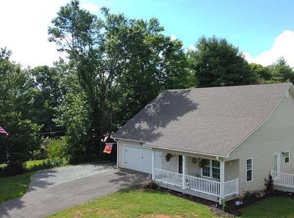 44 Water Wheel Rd, Galax, VA 24333
