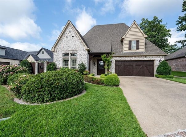 2238 Thornwood, Tyler, TX 75703
