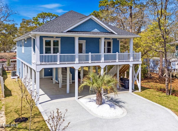 251 NE 66th Street, Oak Island, NC 28465