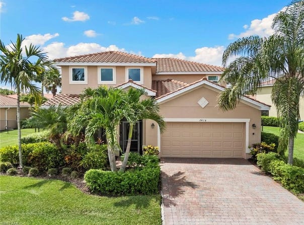 2414 Caslotti Way, CAPE CORAL, FL 33909
