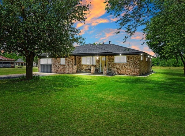 4938 County Road 4410, Commerce, TX 75428