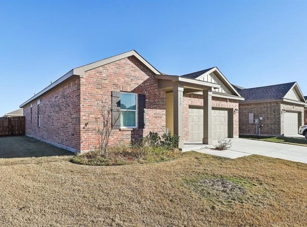 13420 Hiskey Drive, Fort Worth, TX 76052