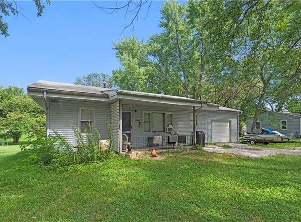 433 S 79th Street, Kansas City, KS 66111