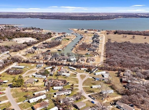 1536 Partridge Court, Pelican Bay, TX 76020