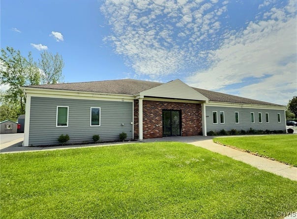 1100 Corporate Drive, Auburn, NY 13021