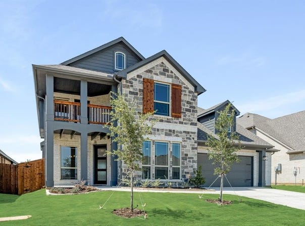 717 Seahawk Street, Joshua, TX 76058