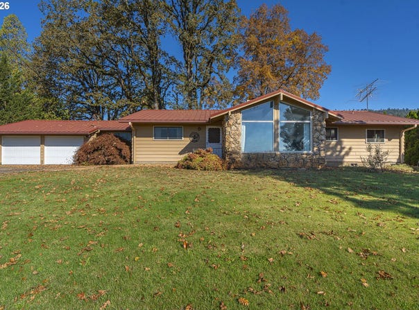 22000 NE RANOR Loop, Newberg, OR 97132