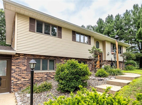 18107 Icicle Road, Sparta, WI 54656