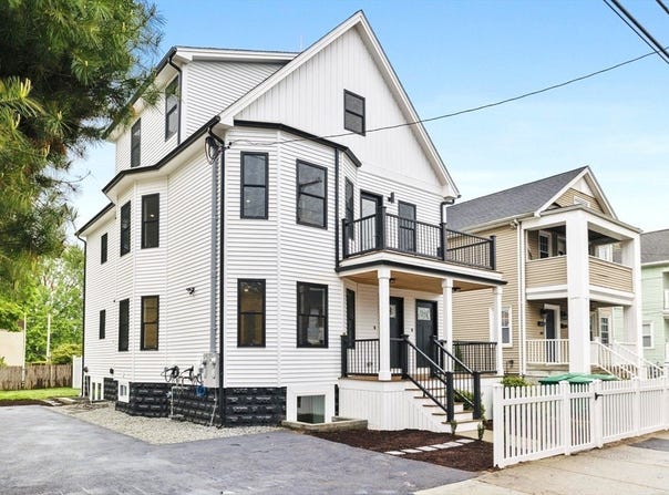 42 Bower St,, Medford, MA 02155