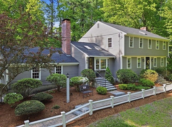 29 Washington Drive, Acton, MA 01720