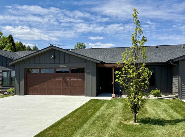 3903 Dorothy's Lane, Spirit Lake, IA 51360