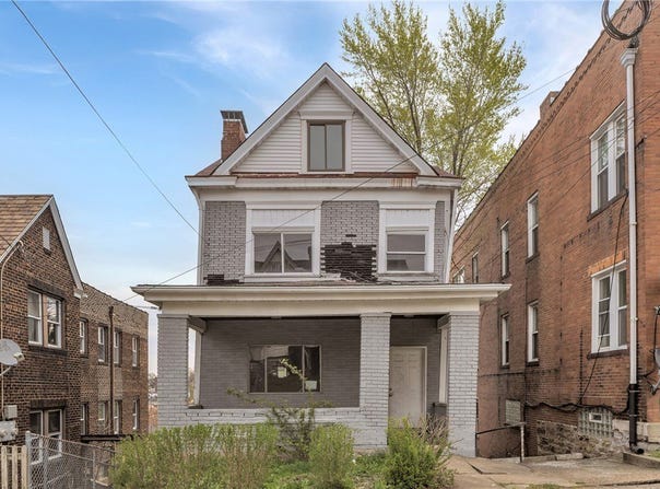462 Hays Ave, Mt Oliver, PA 15210