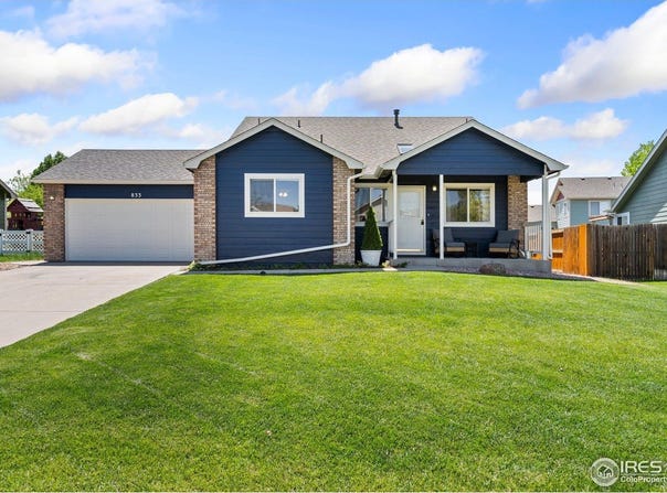 833 Kaitlyn Cir, Loveland, CO 80537
