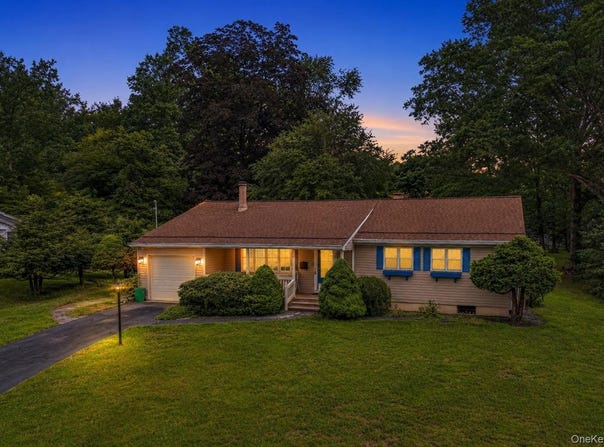 4 Jill Drive, West Nyack, NY 10994