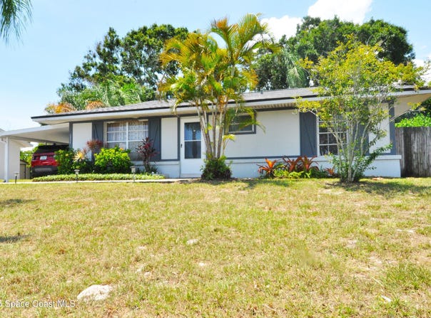 2938 Chipper Drive NE, Palm Bay, FL 32905
