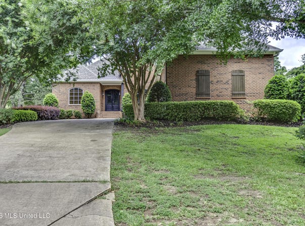 102 Brighton Lane, Ridgeland, MS 39157