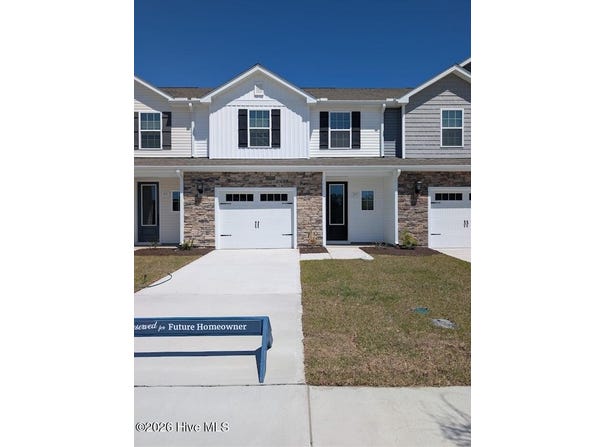 97 Commons View Drive, Hampstead, NC 28443
