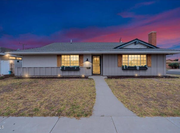 1431 Lakehurst Street, Oxnard, CA 93030