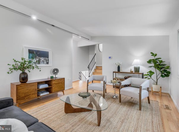 5425 AYLOR ROAD, FAIRFAX, VA 22032
