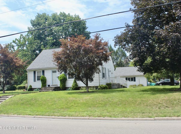 201 Huston Avenue, Stroudsburg, PA 18360