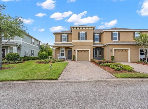 110 CARMICHAEL WAY, DAYTONA BEACH, FL 32124