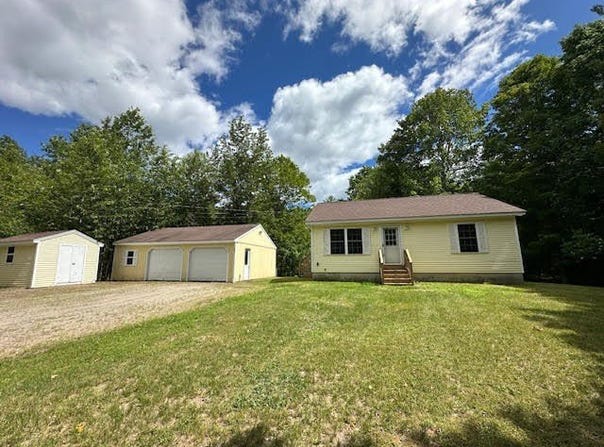 328 Norris Hill Road, Monmouth, ME 04259