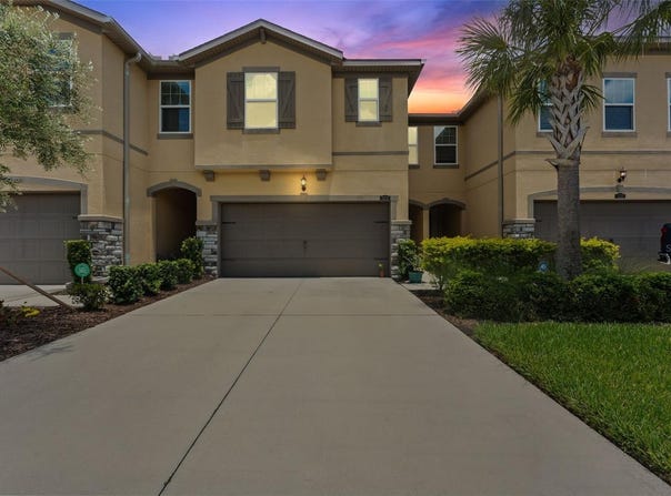10230 NEWEL VALLEY LOOP, RIVERVIEW, FL 33569
