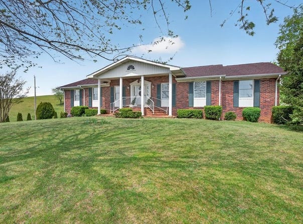 16471 Spring Valley Rd, Abingdon, VA 24210