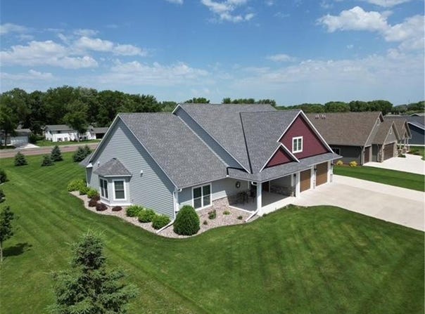 104 Covington Drive, Redwood Falls, MN 56283