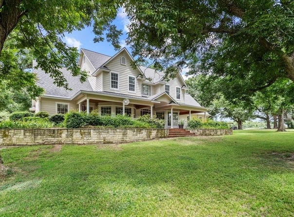 1302 County Road 14720, Paris, TX 75462