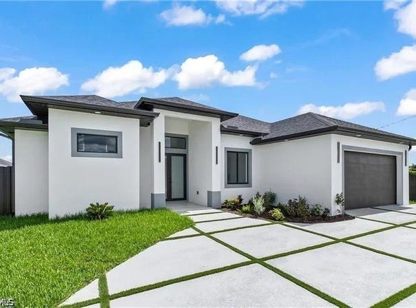 1809 SW Trafalgar Parkway, Cape Coral, FL 33991