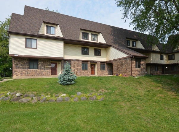 1010 N Sunnyvale Lane, Madison, WI 53713