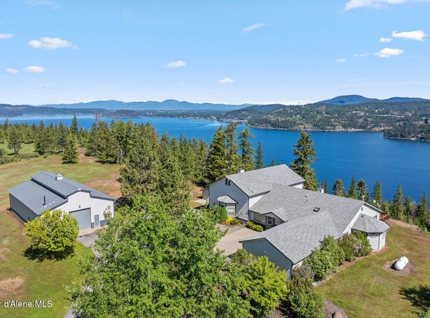 5522 E Aripa Rd, Harrison, ID 83833