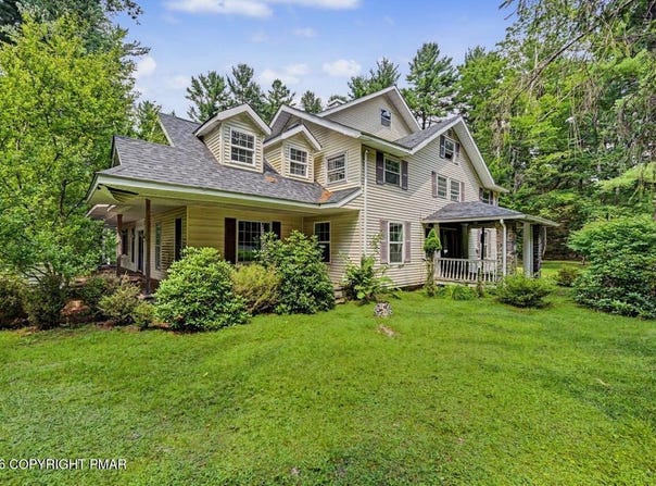 5241 Pocono Crest Road, Pocono Pines, PA 18350