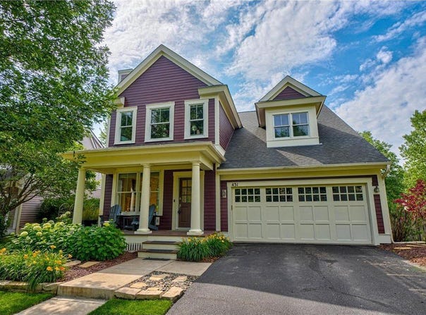 431 Country Road, Stillwater, MN 55082