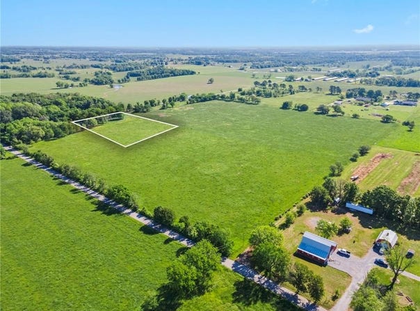 Lot 2 Digby  DR, Gentry, AR 72734